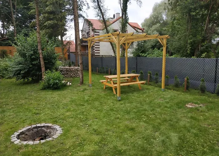 Проживание в семье Nostalgia